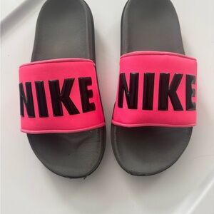 Nike Pink Slide Sandals